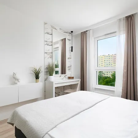 Easy Rent - Kompozytorów Polskich, Free Parking, 24h Check-in